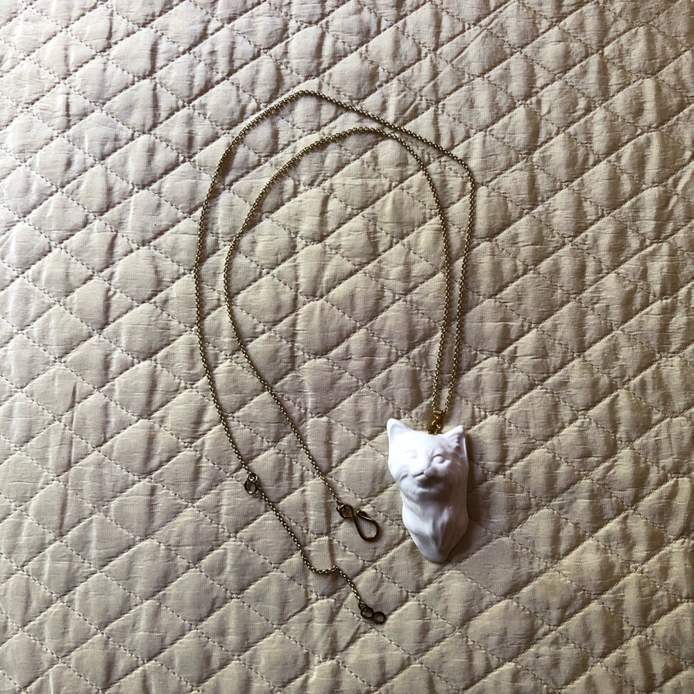 Cat Pendant Necklace